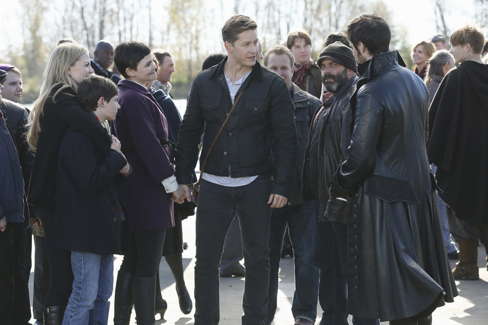 http://scifi-tv.ru/images/series/Once_Upon_A_Time/S03E10_The_New_Neverland_8.jpg