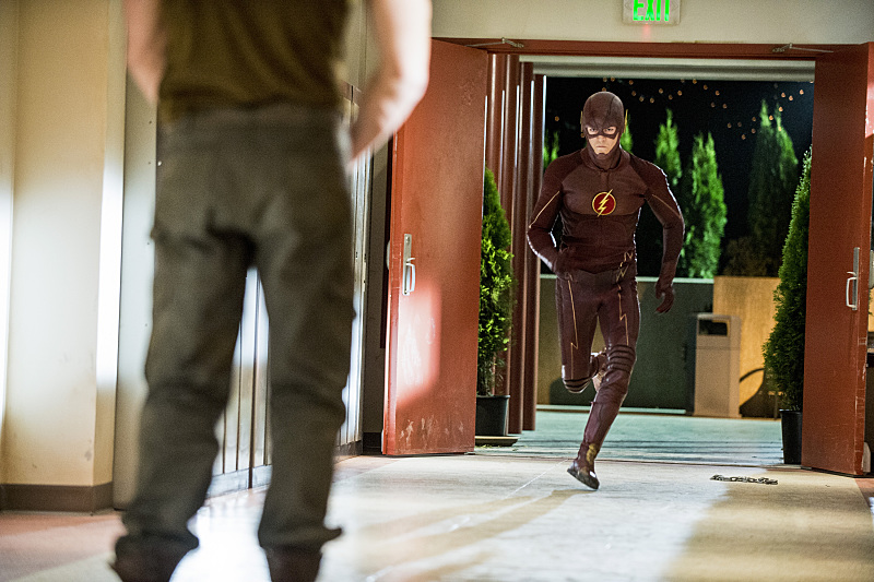 Флэш "The Flash Is Born" - 6 серия 1 сезона