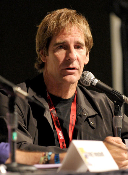 Скотт Бакула (Квантовый Скачок) на Comic-Con 2010